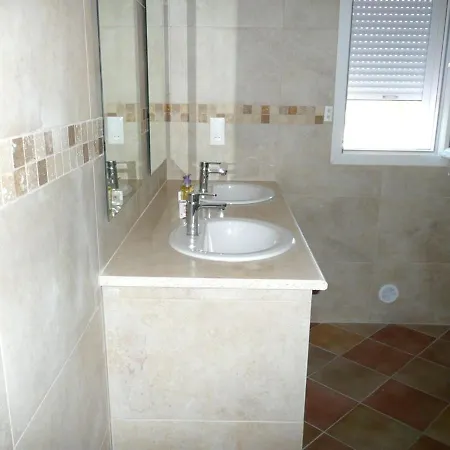 A Croix Du Verdon Avec Terrasse